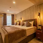 Avrasya Port 3*